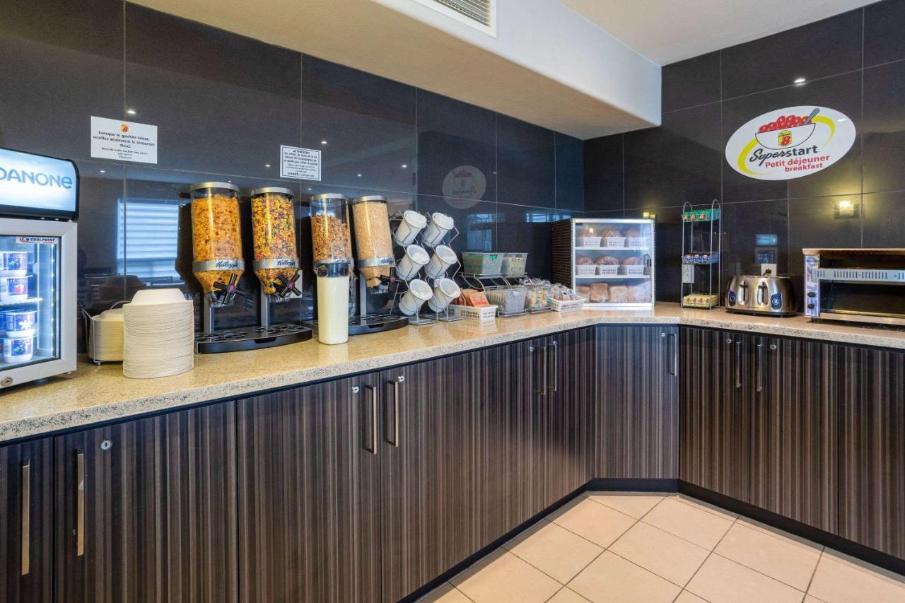 Super 8 By Wyndham Quebec City Luaran gambar