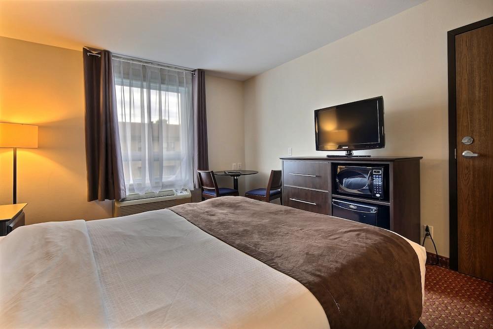 Super 8 By Wyndham Quebec City Luaran gambar